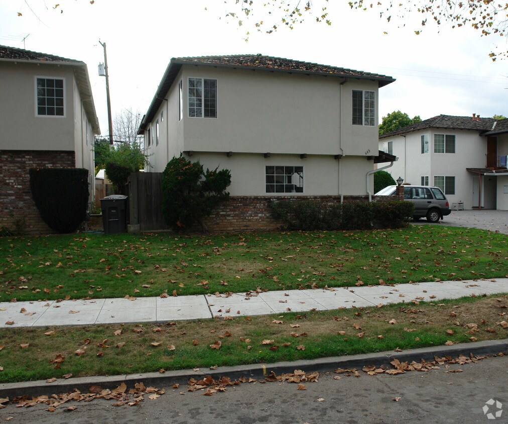Foto del edificio - 643 Fairmont Ave