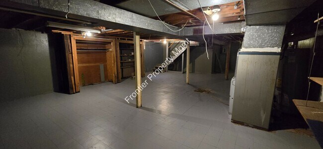 Foto del edificio - Available NOW! Beautiful/Unique 2 bed 1 ba...