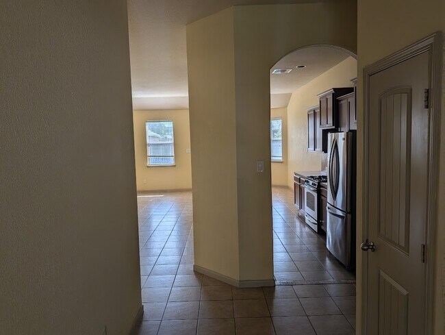 Foto del edificio - 21383 Village Crossing Ln