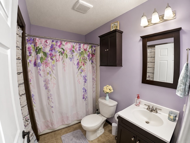 Building Photo - Indoor Balcony + Pet Friendly + Fenced In Yard + Attached Garage + Washer & Dryer Included! Avail...