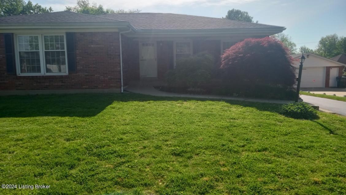 Primary Photo - 9510 Gateway Dr