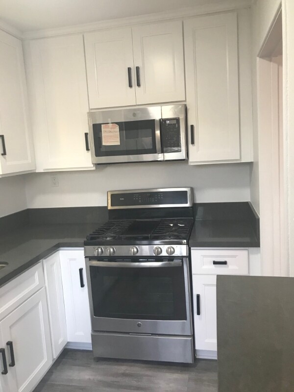 Photo - 3759 Lewis Ave House