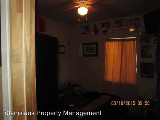 Foto del edificio - 404 S Santa Cruz Ave