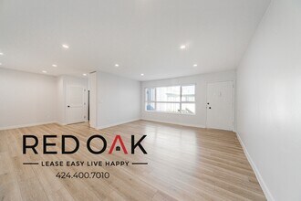 Building Photo - 18545 Clark St