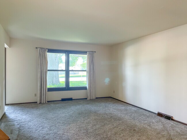Foto del edificio - 9522 W Howard Ave
