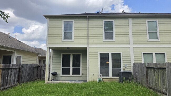 Photo - 2918 Hebert Trail Dr Townhome