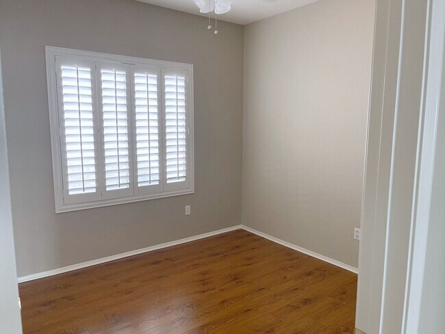 Building Photo - Beautiful Single Story Home in Sun City Mc...