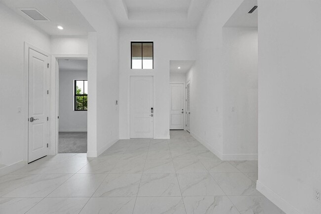 Photo - 13920 Vivant Dr House