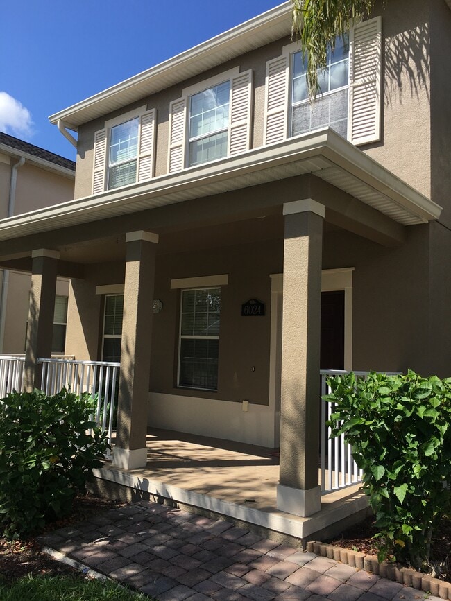 Building Photo - 6024 Sunset Isle Dr