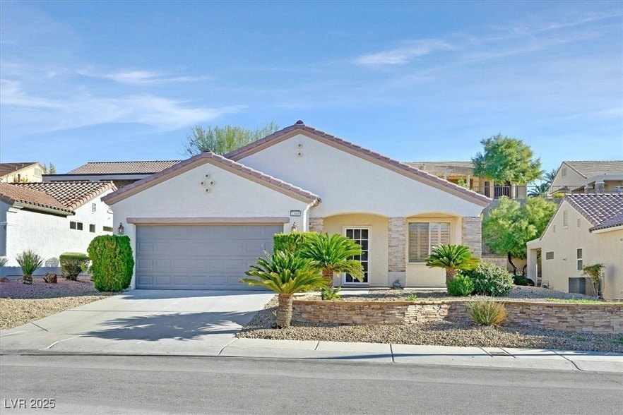 Foto principal - 1660 Rockcrest Hills Ave