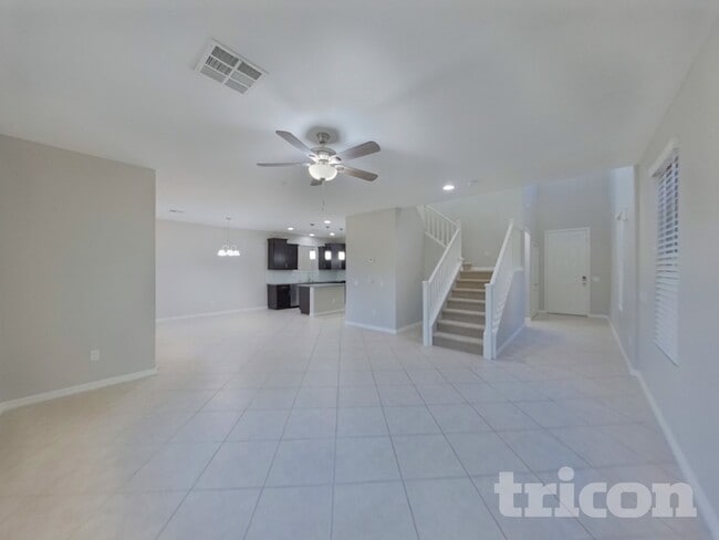 Building Photo - 10250 Copalito Dr