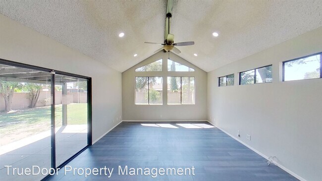 Building Photo - 4 br, 2 bath House - 2010 W. Baker Ave
