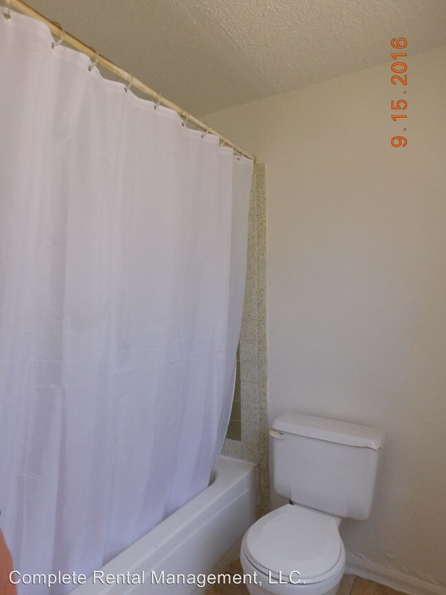 Foto del edificio - 723 E 2nd St