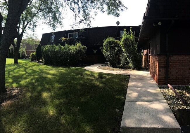 Foto del edificio - 11640 Blackhawk Ct