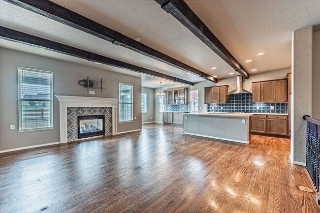 Building Photo - 9782 Emerald Vista Dr