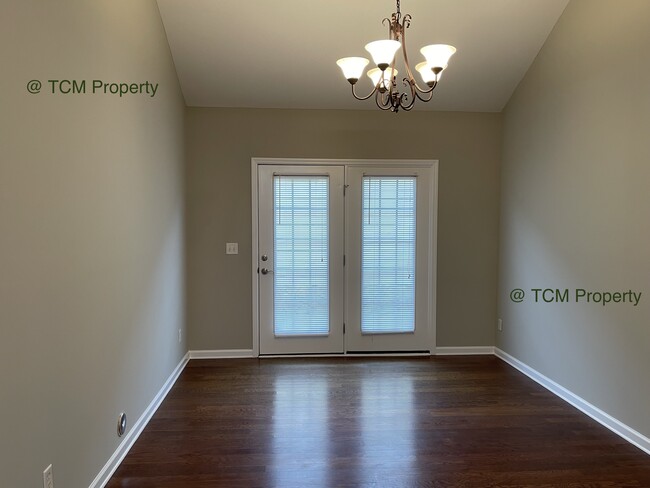 Dining Room - 624 Callaway Ct