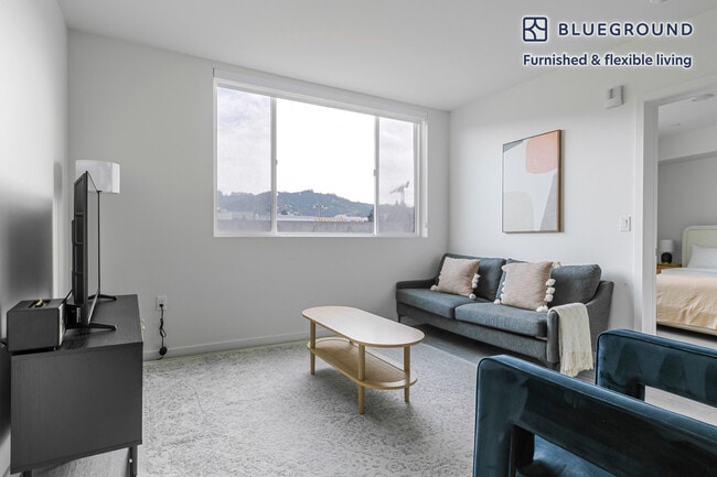 Building Photo - 2150 Kittredge St