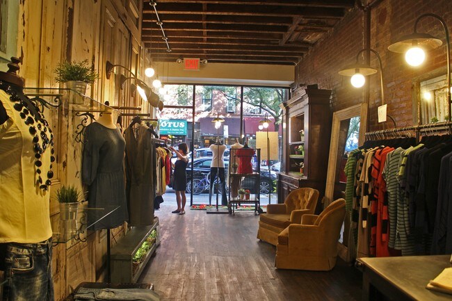 Parte frontal de la tienda 1 - 234 5th Ave