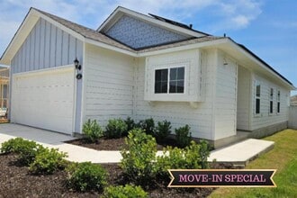 Building Photo - 147 Huckleberry Ln