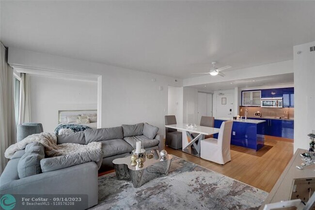Foto del edificio - 3101 Bayshore Dr