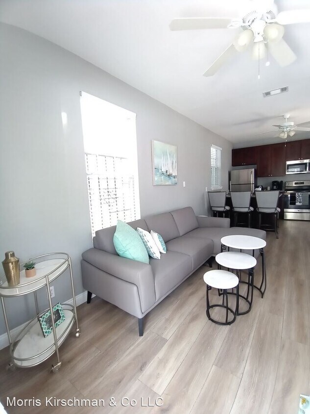 Foto principal - 2 br, 1 bath House - 2613 Banks St.