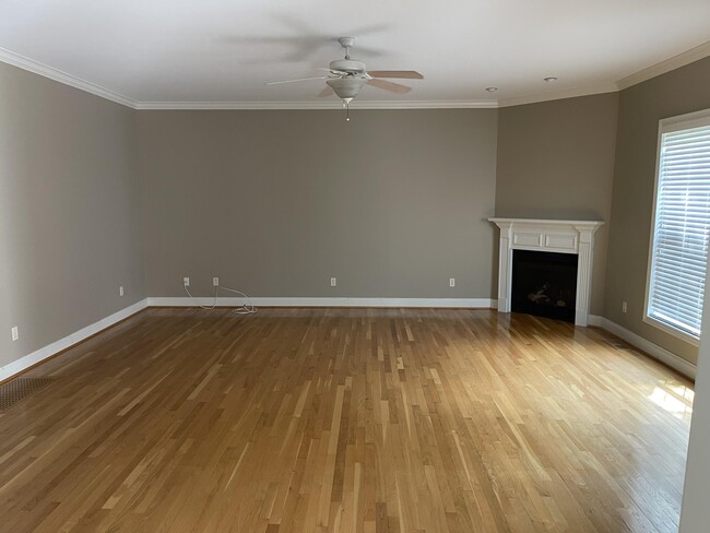 Building Photo - 3312 Spangler Dr