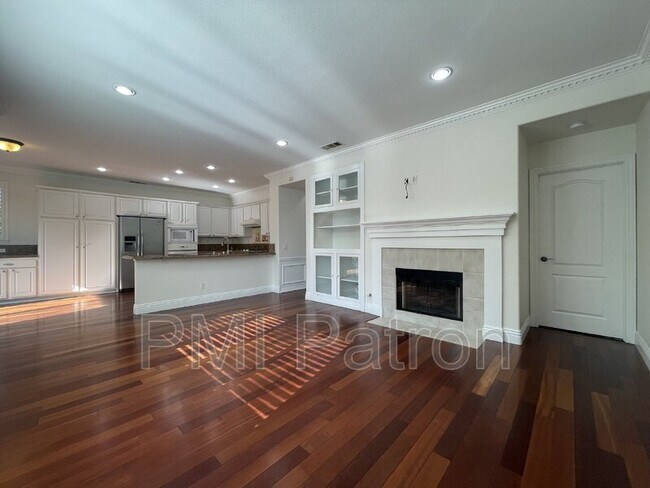 Foto del edificio - 7854 Hampshire Rd