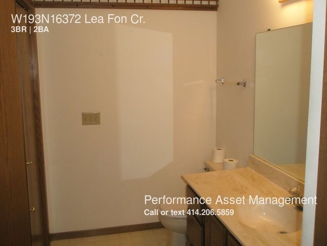 Foto del edificio - W193N16372 Lea Fon Cir