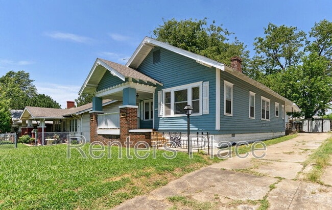 Foto del edificio - 1719 E 13th Pl