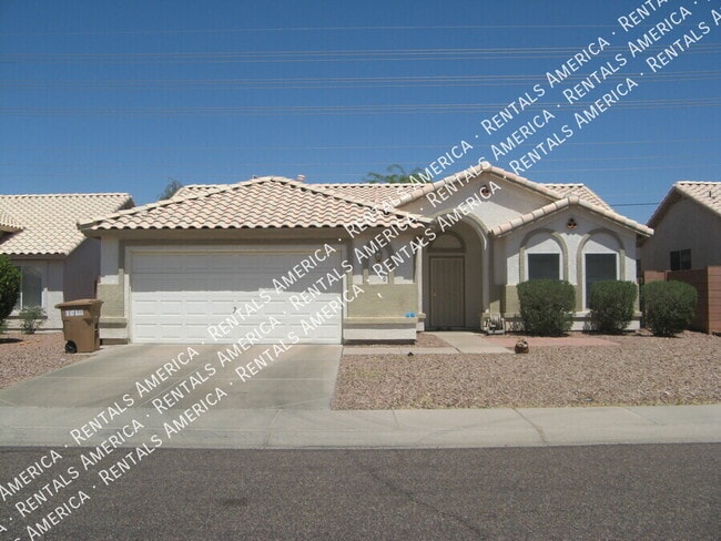 Building Photo - 8536 W Dahlia Dr