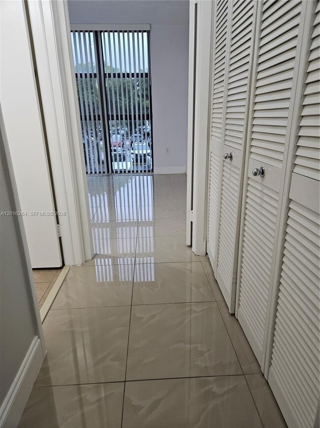 Foto del edificio - 11780 SW 18th St