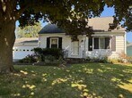 Primary Photo - Single Family Home - 3 bedrooms Available ...