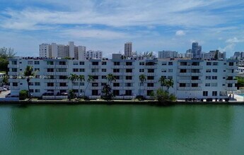 Building Photo - 7900 Tatum Waterway Dr