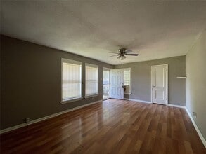 Building Photo - 4623 Perry St