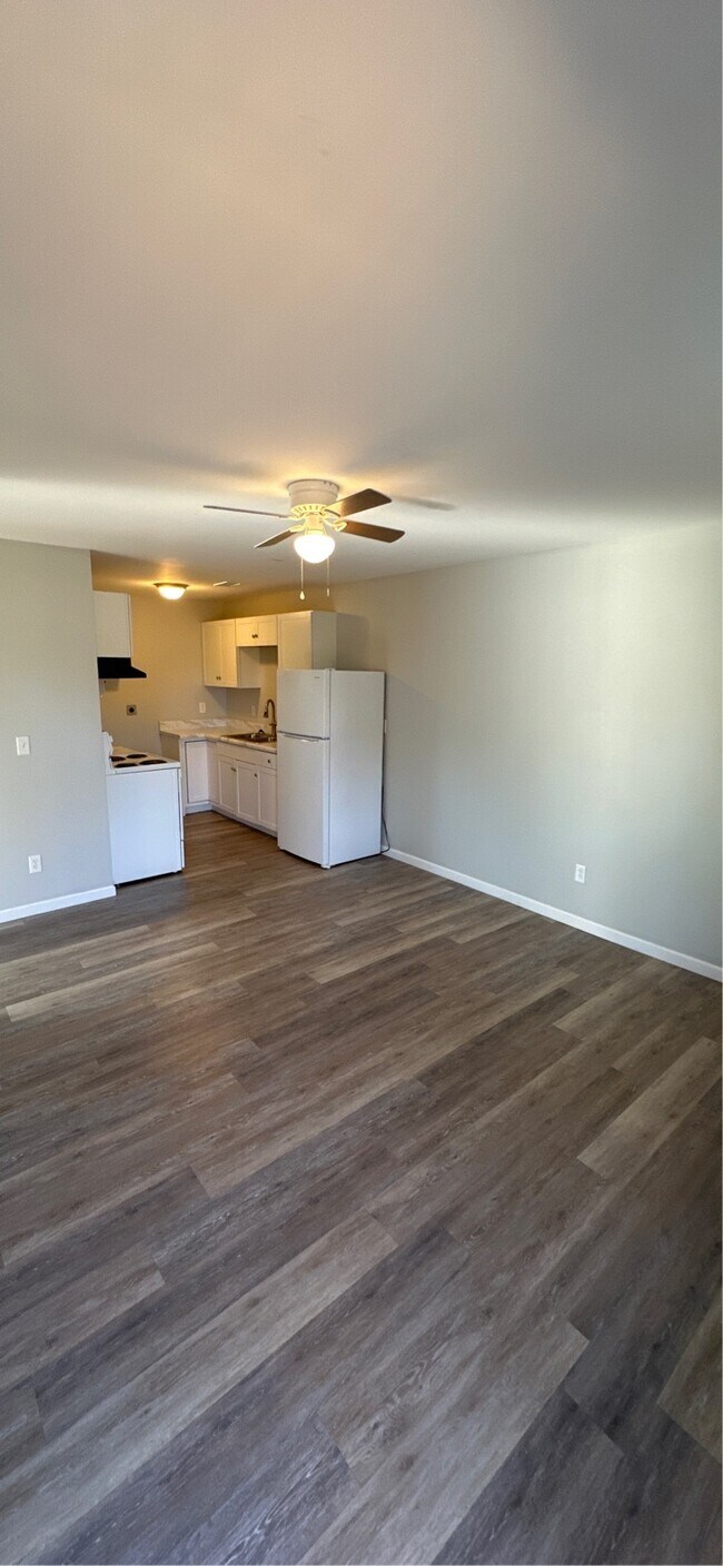 Foto del edificio - 1208 N Church St