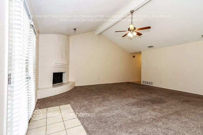Foto del edificio - 6408 Big Springs Dr