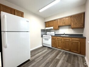 Building Photo - 3037 Frankford Ave