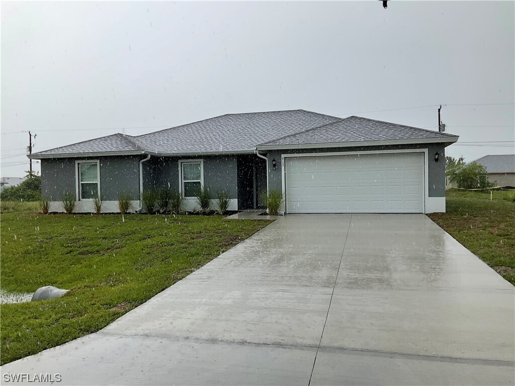 Foto principal - 413 NW 4th St