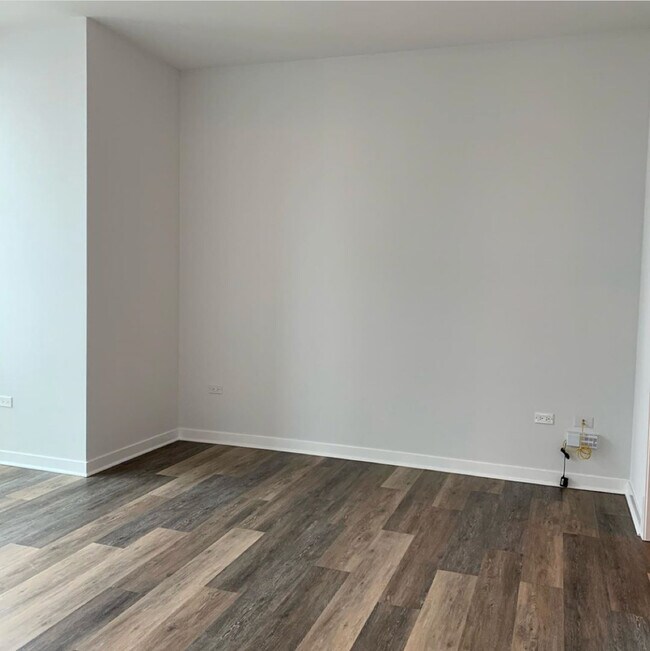 Foto del edificio - 536 W Erie St