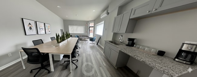 Building Photo - 1632 N 29th St