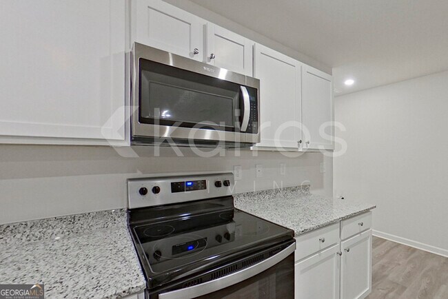 Foto del edificio - 324 Ironwood Ct