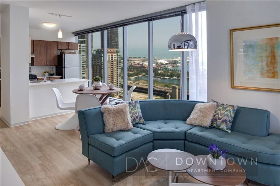Foto principal - 333 E Wacker Dr
