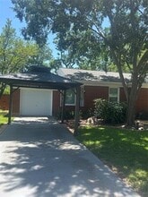 Building Photo - 10420 Aledo Dr