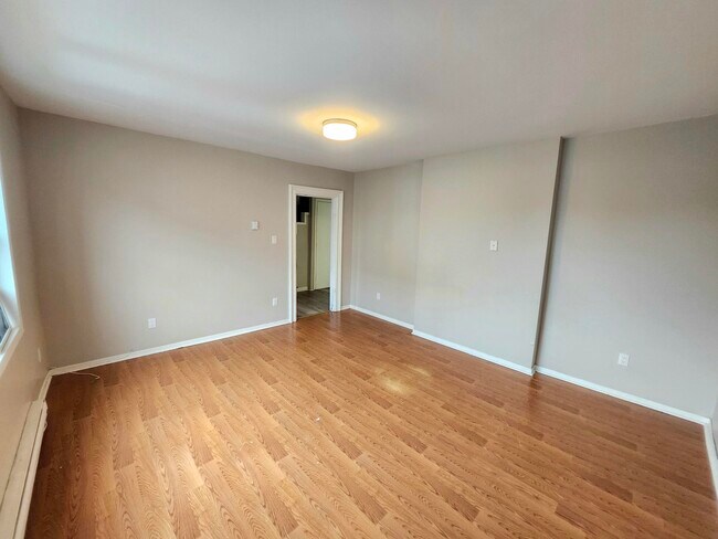 Photo du bâtiment - 174 Guilford St