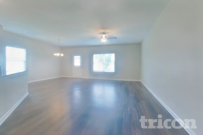 Building Photo - 109 Innis Brk Cir SW
