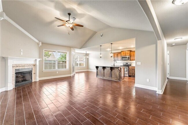 Foto del edificio - 3101 SW Fernwood Ave