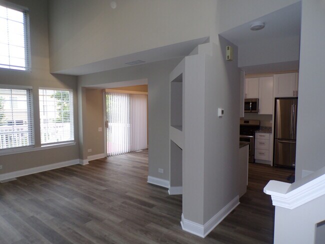 Building Photo - 421 Spaulding Rd