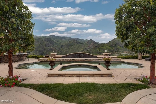 Building Photo - 4 br, 6.5 bath House - 29453 Mulholland Hwy