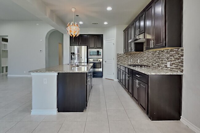 Building Photo - 7618 Rushing Creek