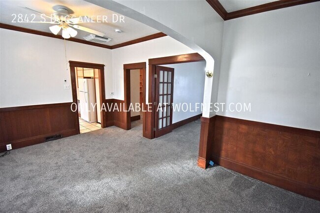 Building Photo - 2842 Buccaneer Dr